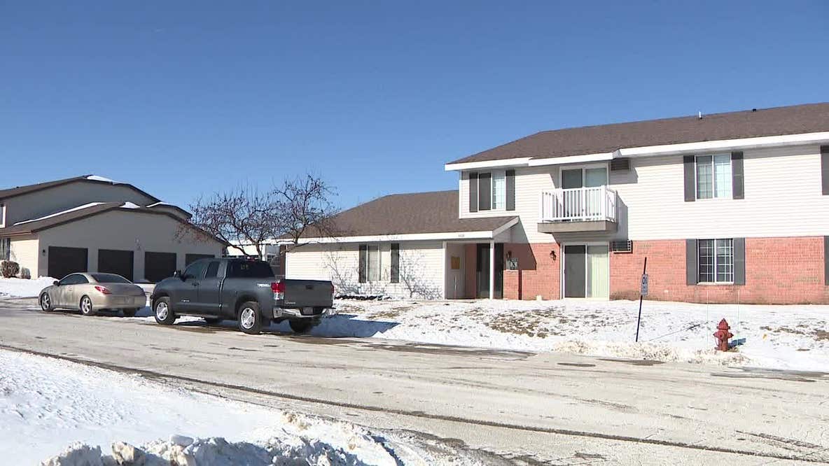 Woman charged with reckless homicide in Greenfield stabbing