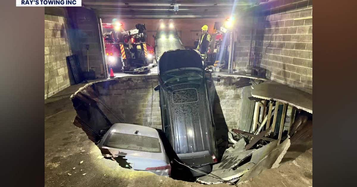 Milwaukee garage floor collapses; city orders engineering report