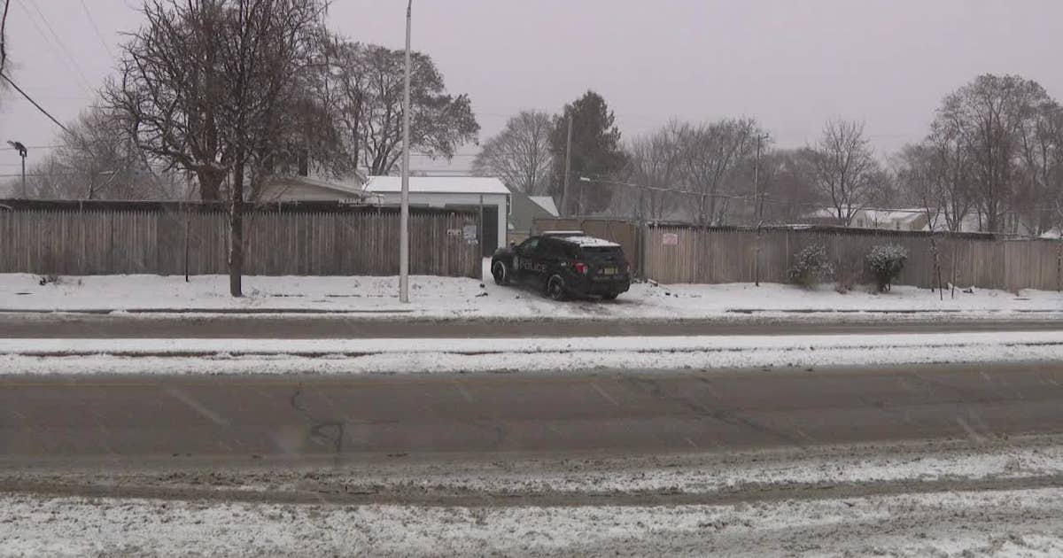 Milwaukee police raid; search warrant executed, weapons investigation