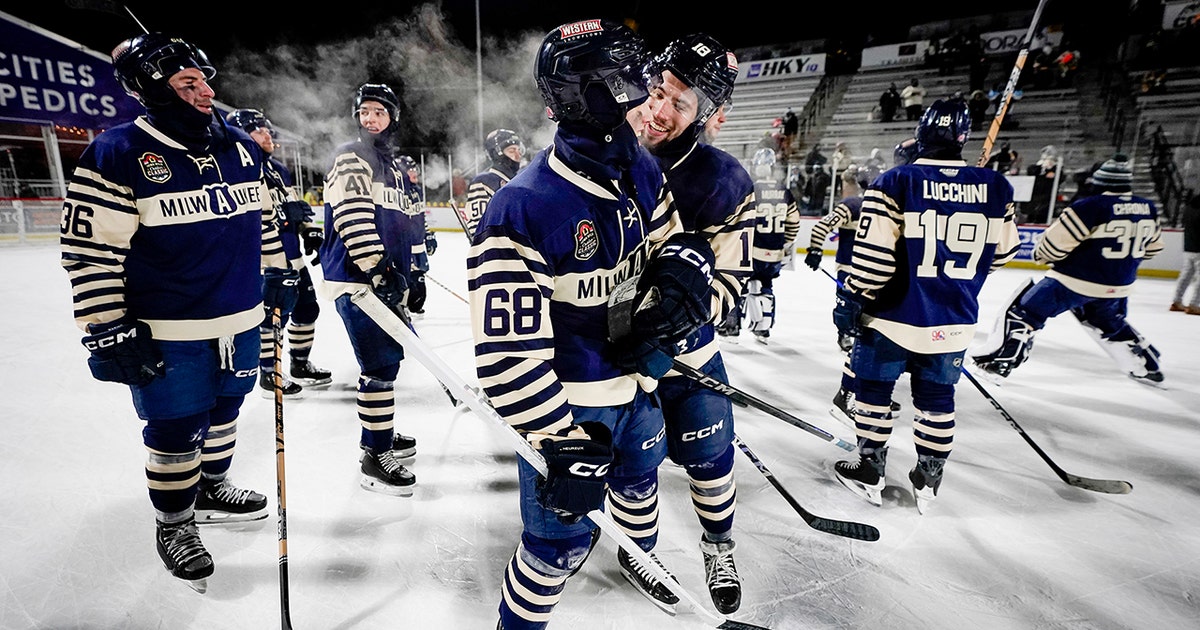 Milwaukee Admirals beat Wild to win coldest game in AHL history