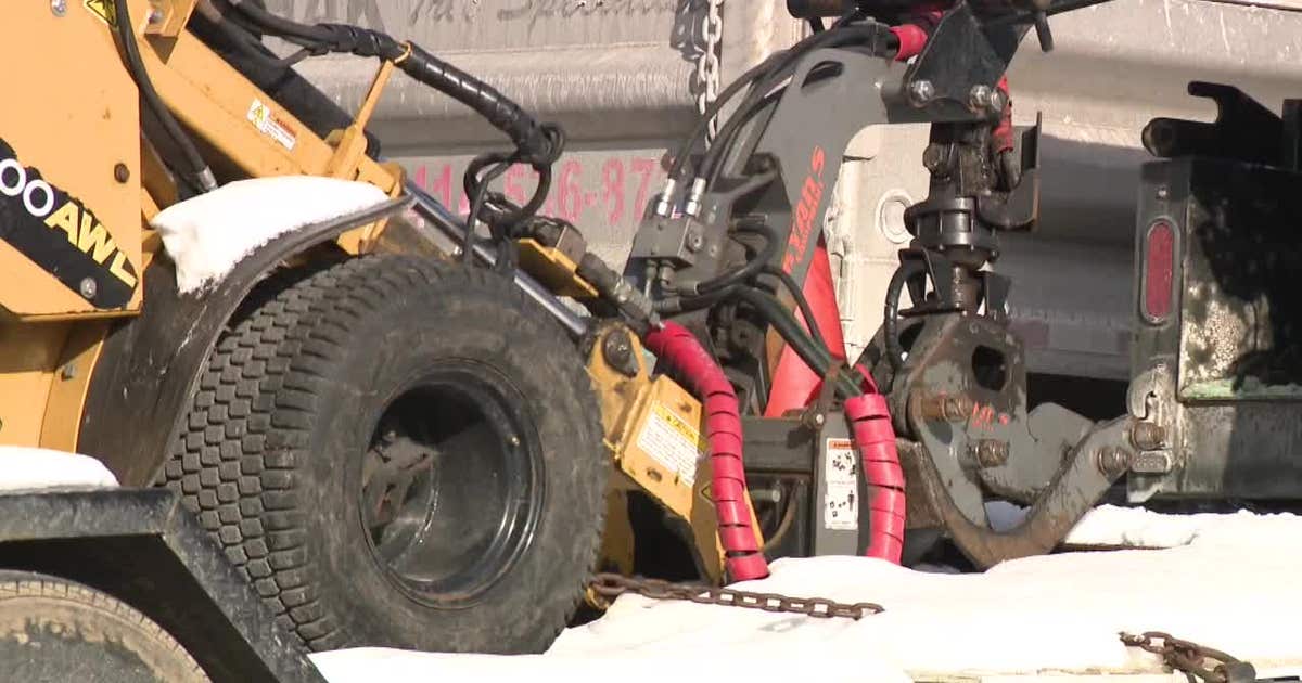 Southeast Wisconsin extreme cold; bitter temperatures stall outdoor work