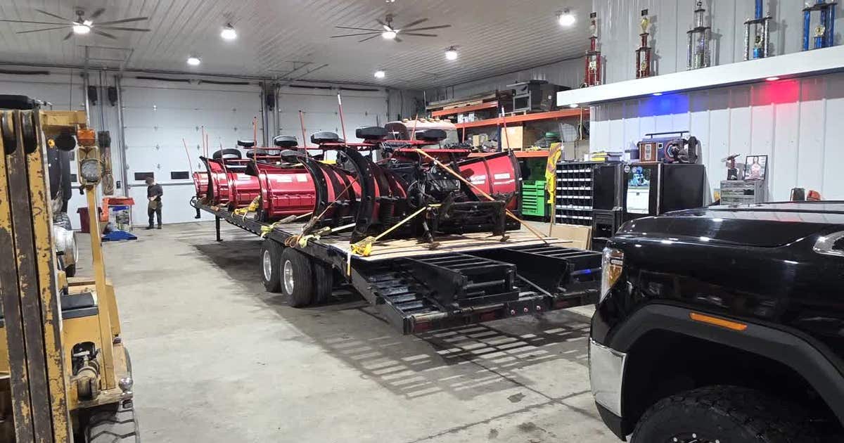 Big Bend snowplow crew travels to Kentucky to help after winter storm