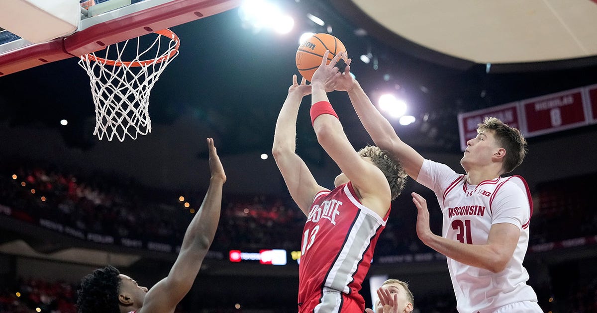 Wisconsin beats Ohio State, Boyd and Blackwell combine for 43 points