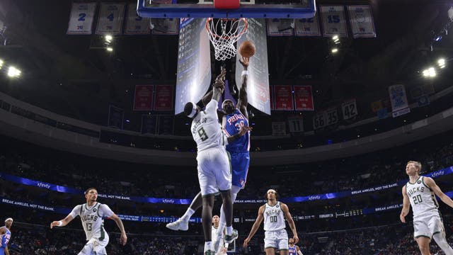 Bucks slide continues in loss to 76ers without Antetokounmpo