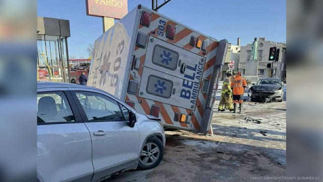 Racine crash, ambulance among 3 vehicles involved
