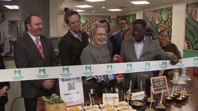 Ribbon-cutting celebration at Plant Joy Deli in Wauwatosa