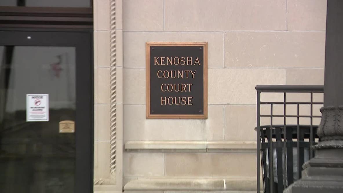 Kenosha County 17-year-old sentenced for child porn possession