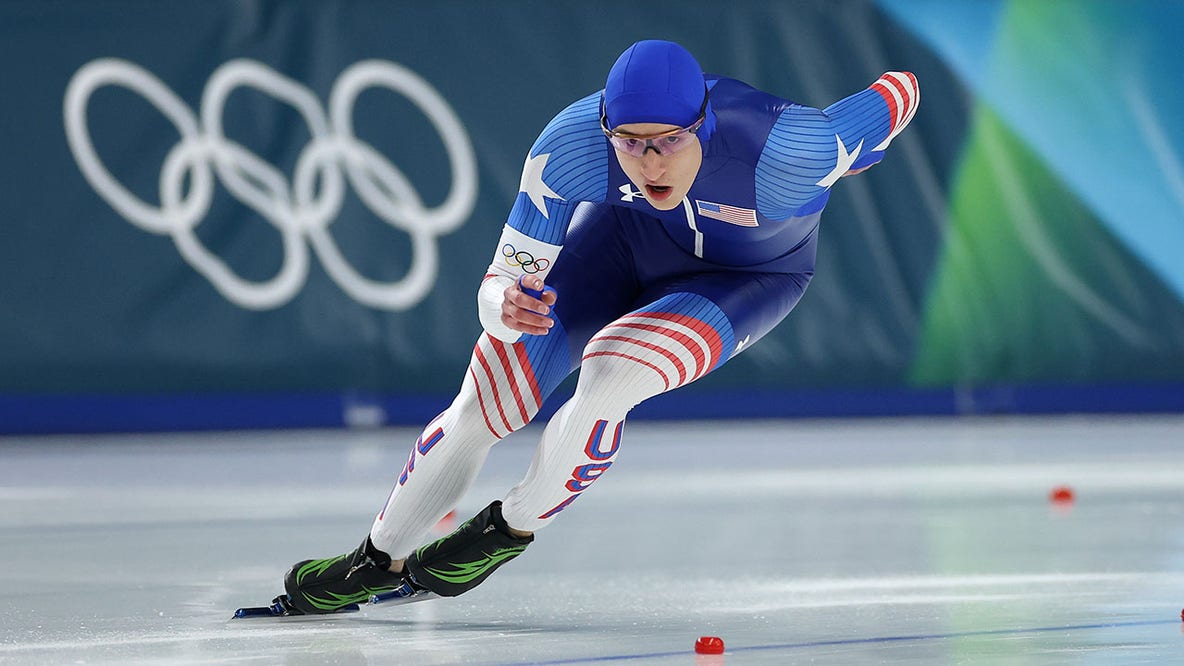 Wisconsin native Jordan Stolz wins gold, sets Olympic record in Milan