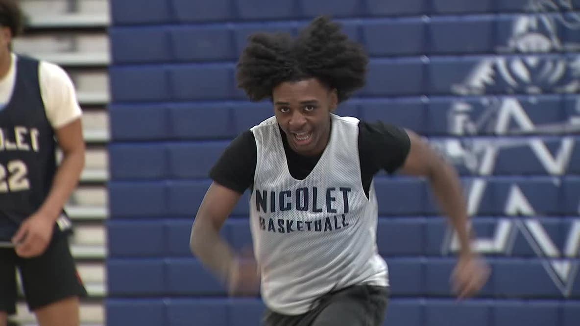 Nicolet High School senior breaks record almost 6 decades old