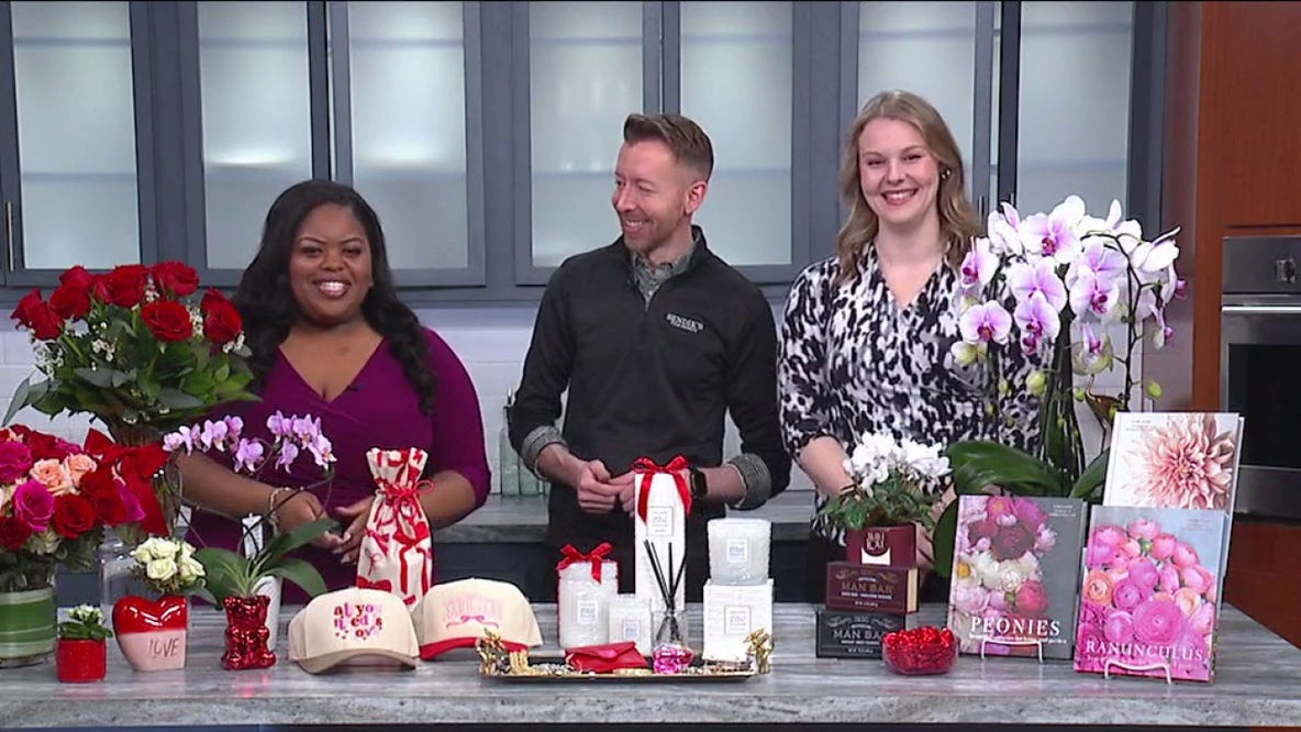 Sendik's floral arrangements for Valentine's Day