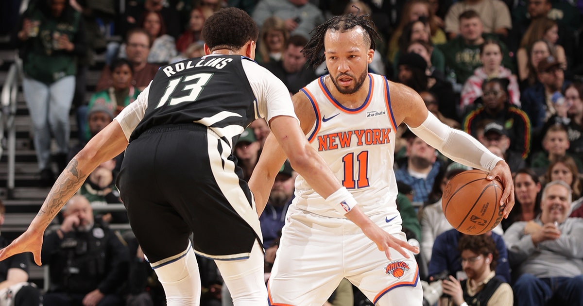 Bucks fall to Knicks, Myles Turner leads Milwaukee with 19 points