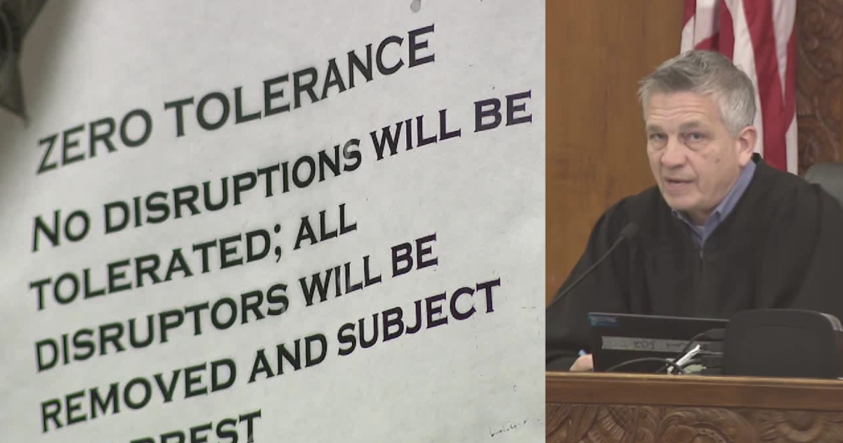 Milwaukee courthouse marijuana odor draws criticism from judge