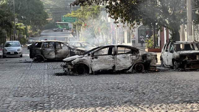 Puerto Vallarta unrest; traveler documents destruction, shares with FOX6