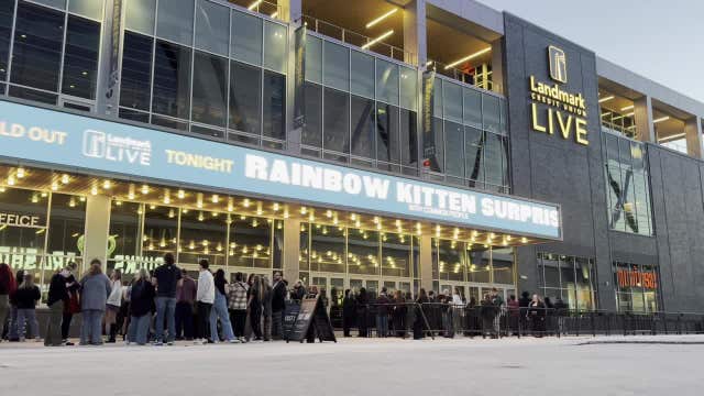 Landmark Credit Union Live officially opens in Milwaukee