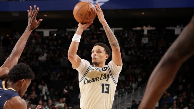 Bucks beat Pelicans in OT behind Rollins’ 27 points