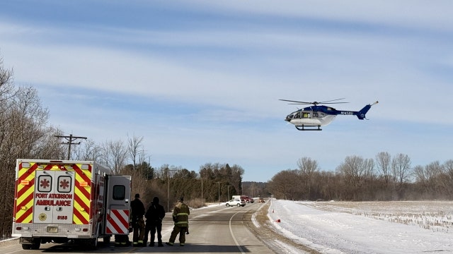 Snowmobile accident on Lake Koshkonong in Sumner, 1 flown by Med Flight