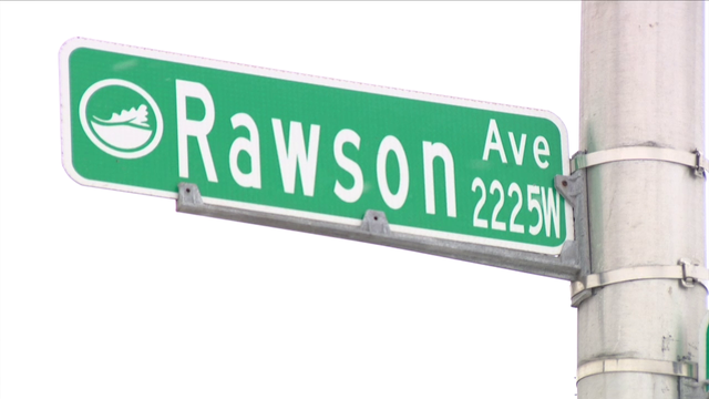 Oak Creek police incident, man points gun at officers, refuses commands