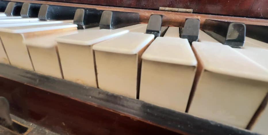 Family gets piano returned years later; business owner criminally charged