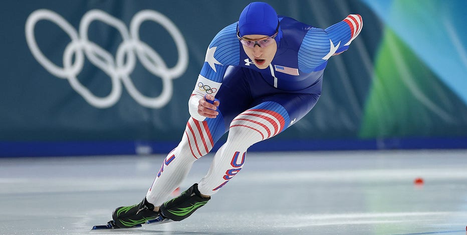 Olympic record: Wisconsin native Jordan Stolz wins gold in Milan