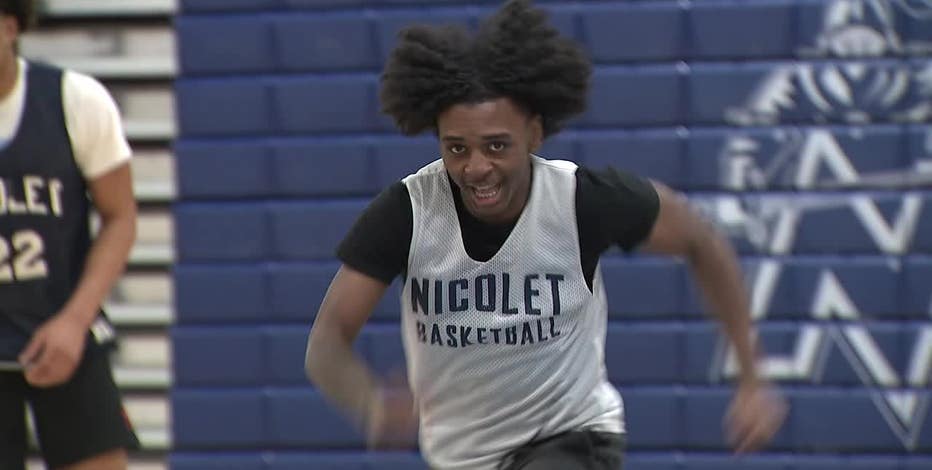 Nicolet High School senior breaks record almost 6 decades old