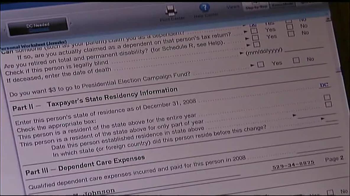 Milwaukee tax preparer: immigrants hesitant to file taxes amid ICE concerns