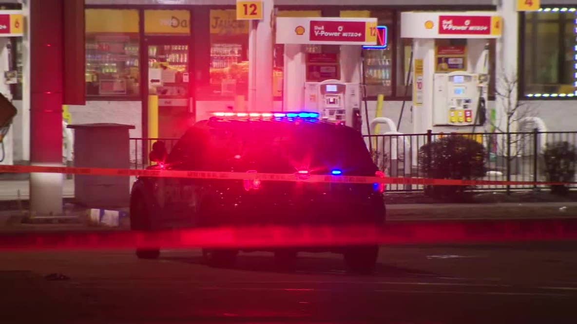 Milwaukee police: Officer fired shot at 17-year-old who barricaded himself inside gas station