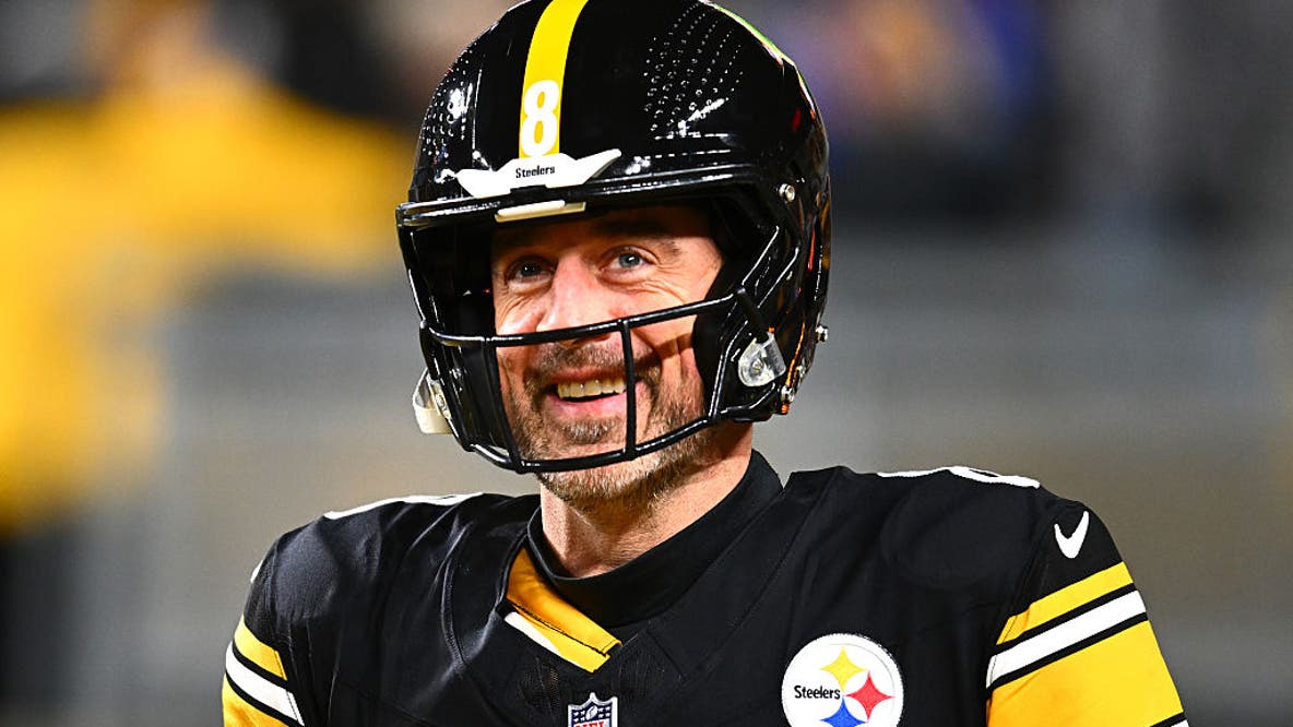 Aaron Rodgers tears into ex-girlfriends: 'I got myself into crazy town'