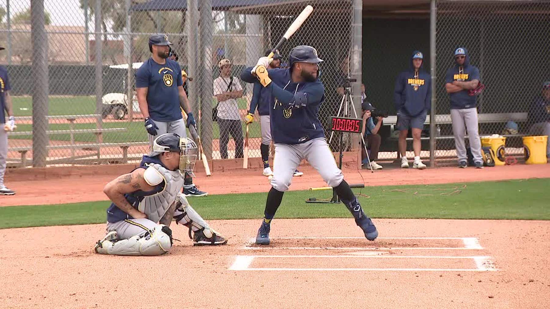 Brewers prepare for ABS challenge system in 2026 season