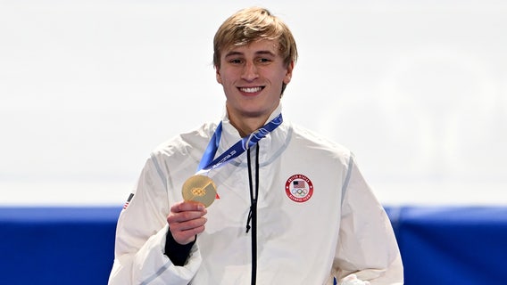 Brewers Opening Day: Jordan Stolz, Jordan Love to throw first pitch