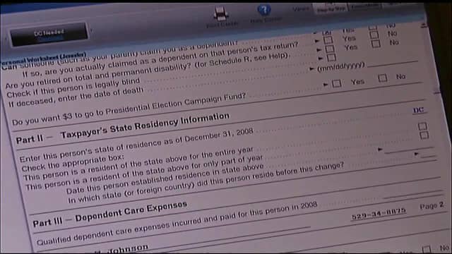 Milwaukee tax preparer: immigrants hesitant to file taxes amid ICE concerns
