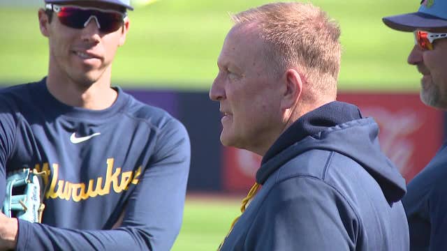 Brewers' Pat Murphy’s leadership style resonates throughout clubhouse