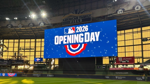 Brewers host White Sox in season opener; what you need to know