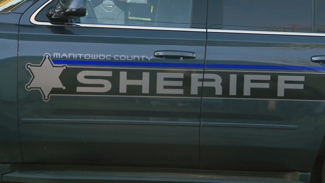 Manitowoc County crash; Wauwatosa man dies at hospital