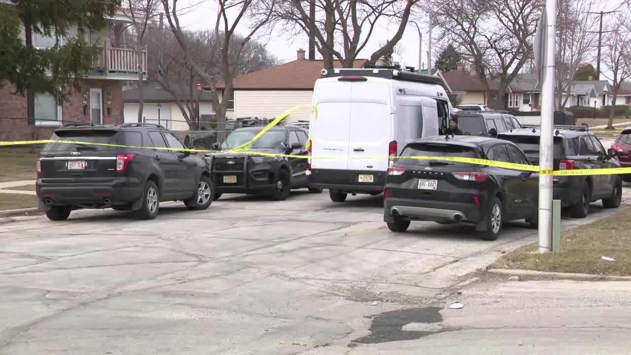 Milwaukee weekend standoff began as family dispute, search warrant says