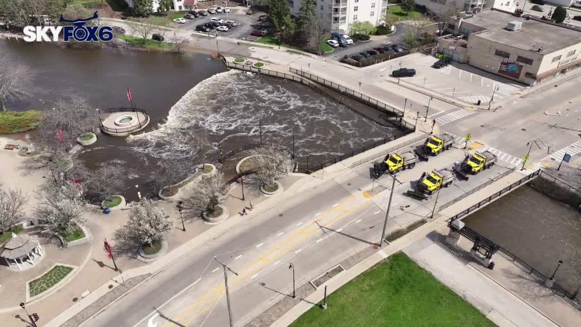 Waukesha, Burlington areas monitoring Fox River flood level