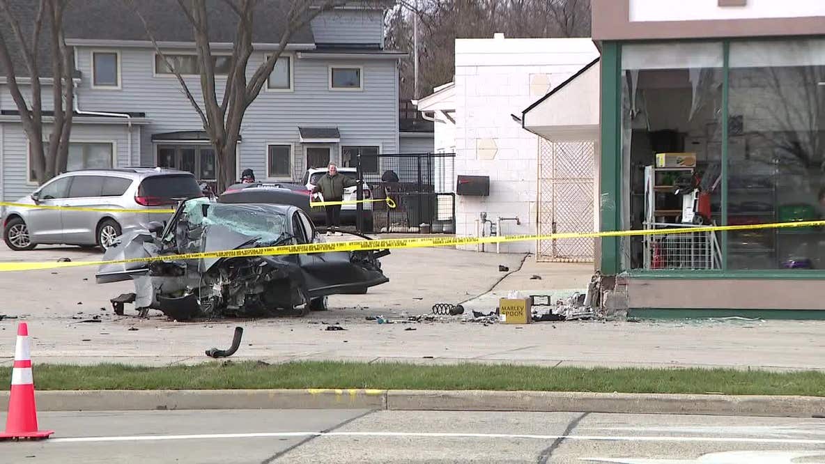 Grafton man identified as driver killed in Thiensville crash: police