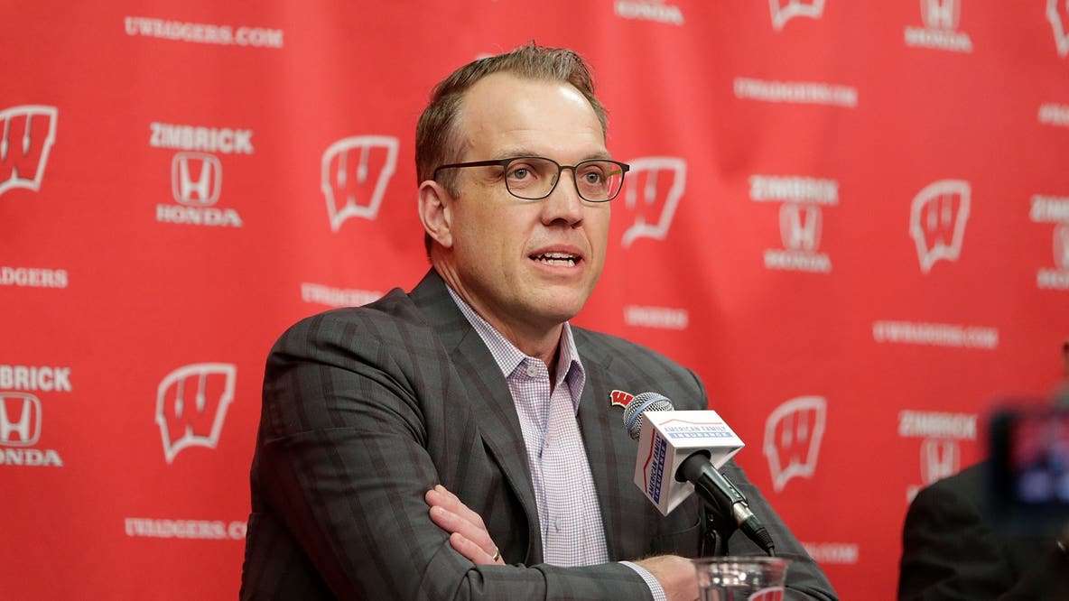 Report: Wisconsin AD Chris McIntosh stepping down for Big Ten role