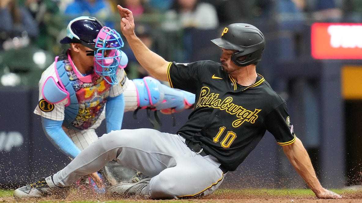 Brewers lose to Pirates in extras, Pittsburgh plates 3 in 10th