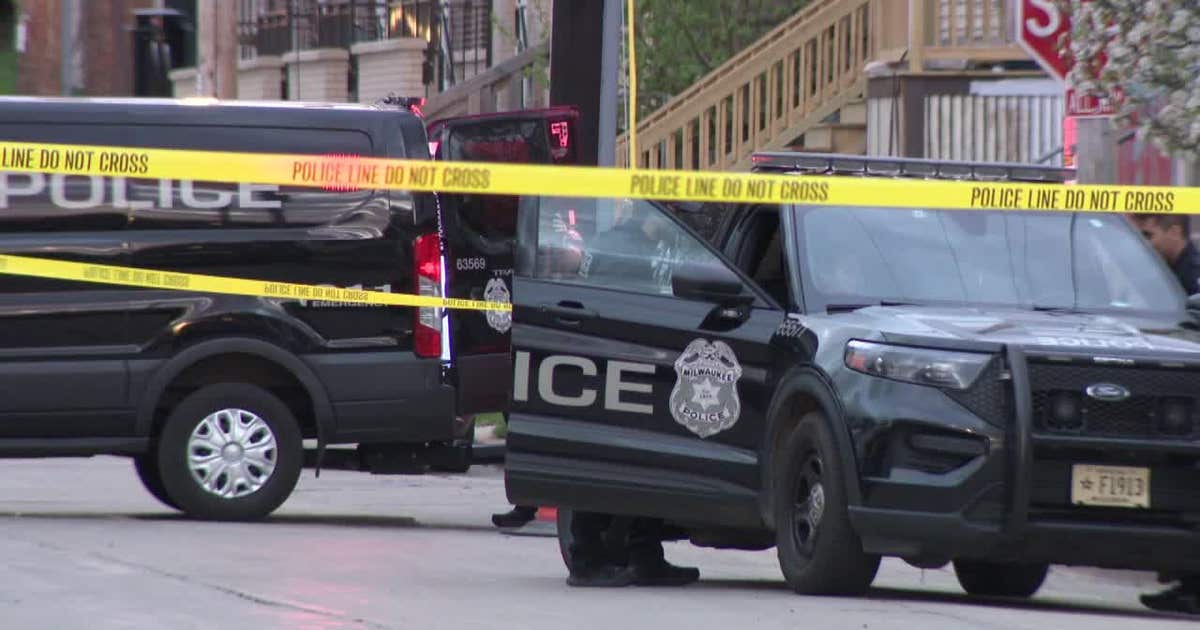 Milwaukee police: 15-year-old killed in shooting Friday