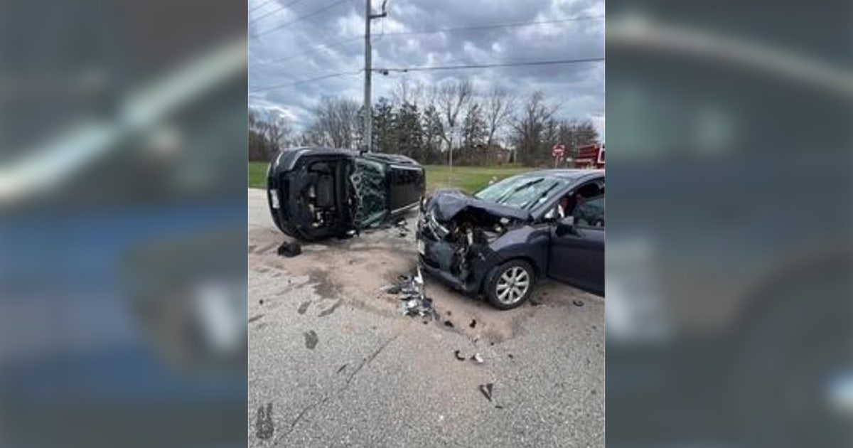 Mount Pleasant OWI crash, 28-year-old taken to the hospital | FOX6 ...