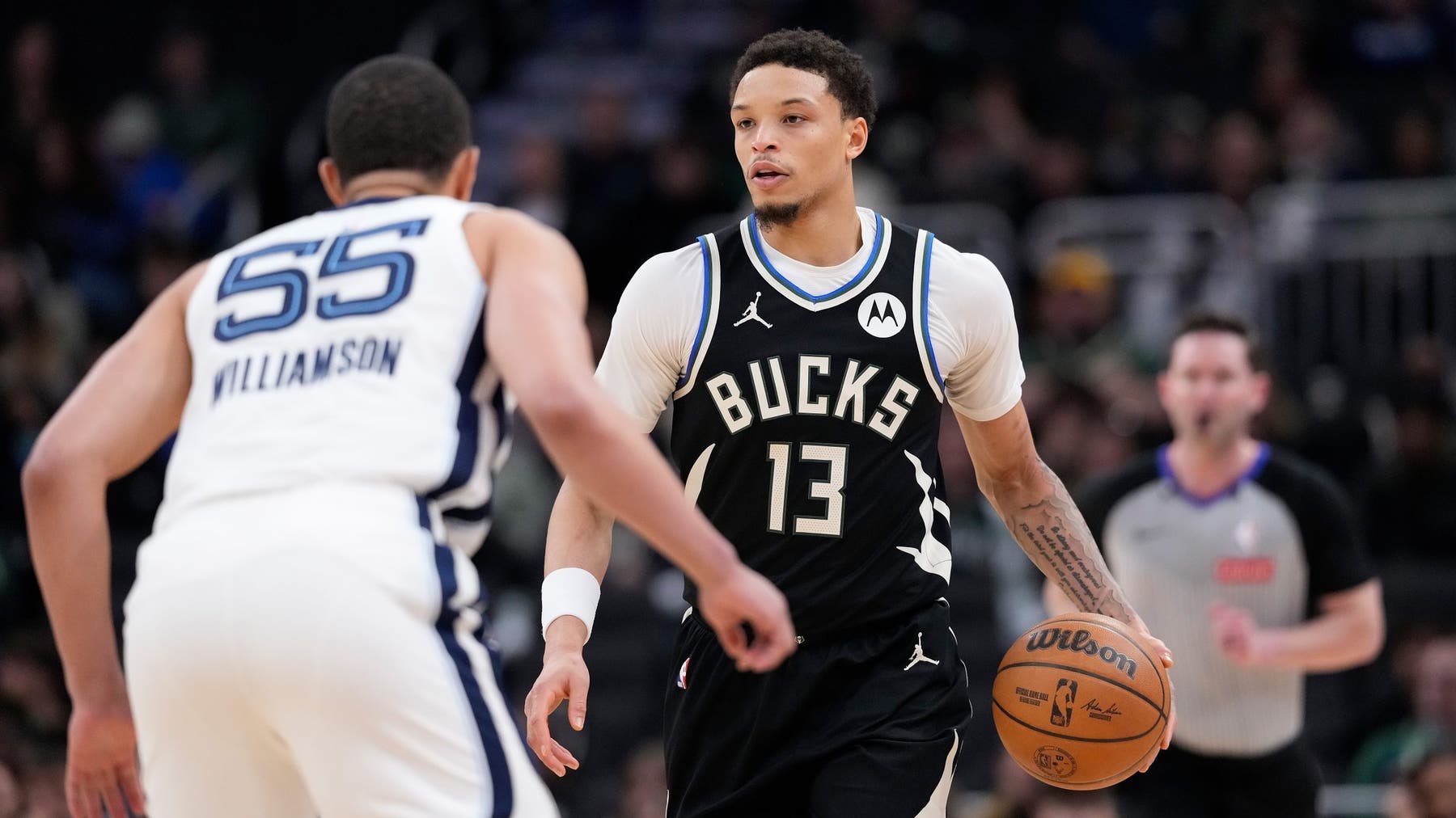 Bucks outlast Grizzlies behind Rollins' 24-point day