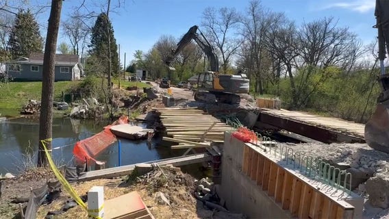 Under-construction bridge collapses in Oconomowoc