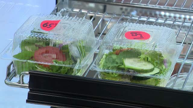 Milwaukee addresses grocers, pharmacies leaving city with new legislation