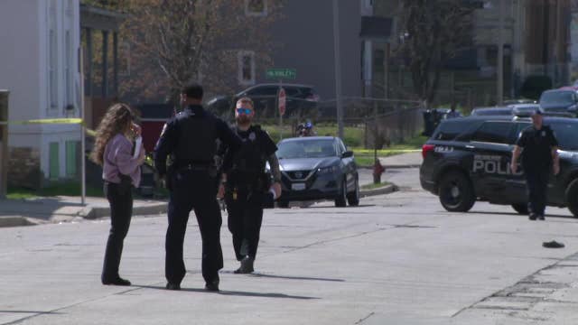 Milwaukee fatal hit-and-run; police arrest 17-year-old, seek others