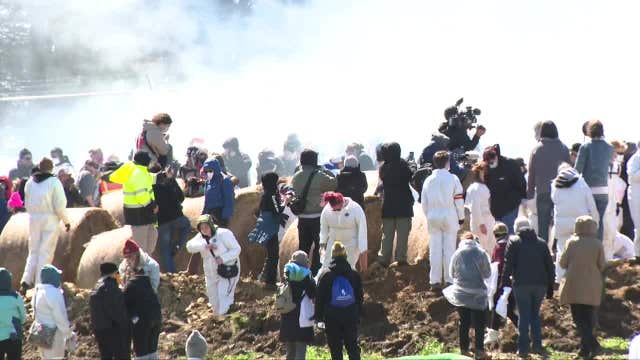 Activists' attempt to storm Ridglan Farm ends with arrests
