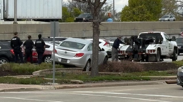 Glendale Chick-fil-A car theft attempt, woman arrested