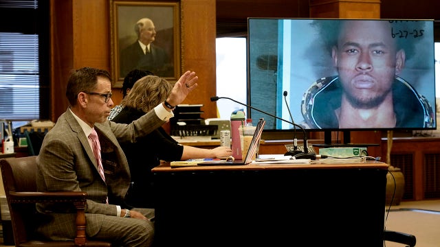 Milwaukee officers shot, Tremaine Jones trial: Thursday recap