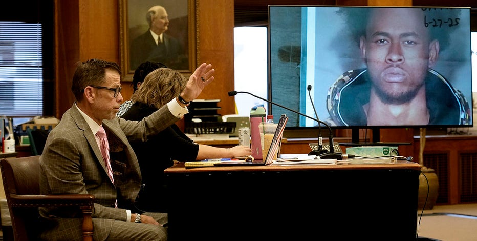 Milwaukee officers shot, Tremaine Jones trial: Thursday recap