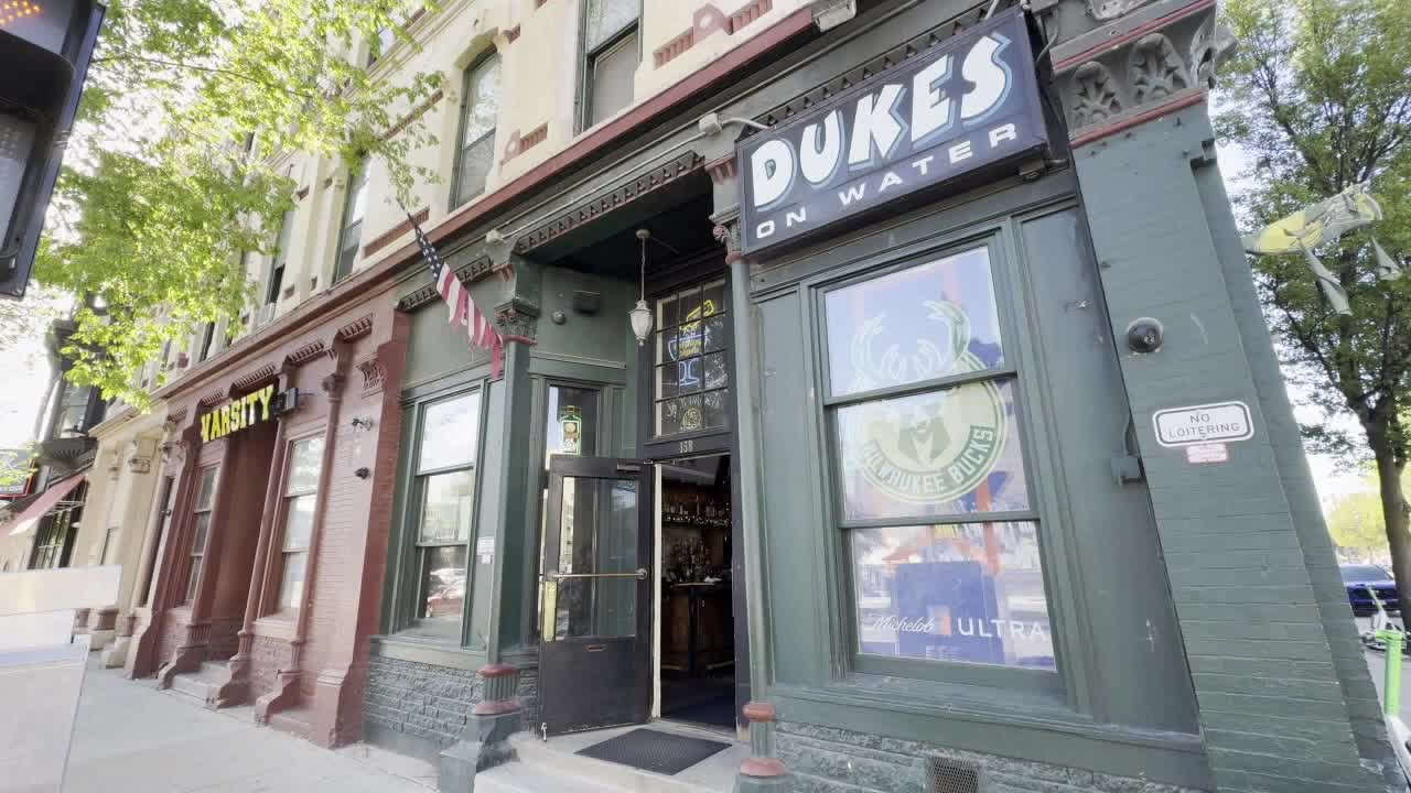 Dukes on Water, downtown Milwaukee bar scene institution, closes