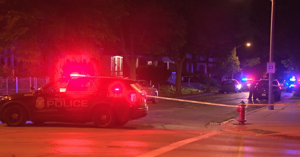 Milwaukee shooting Wednesday, 40th and Clarke; 1 wounded